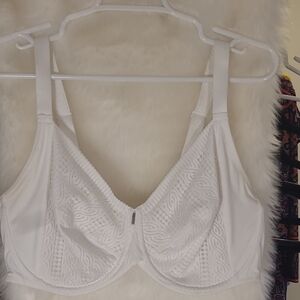 Chantelle Bra 44D